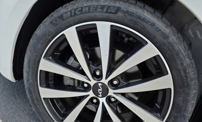 Xe Kia K3 2014  