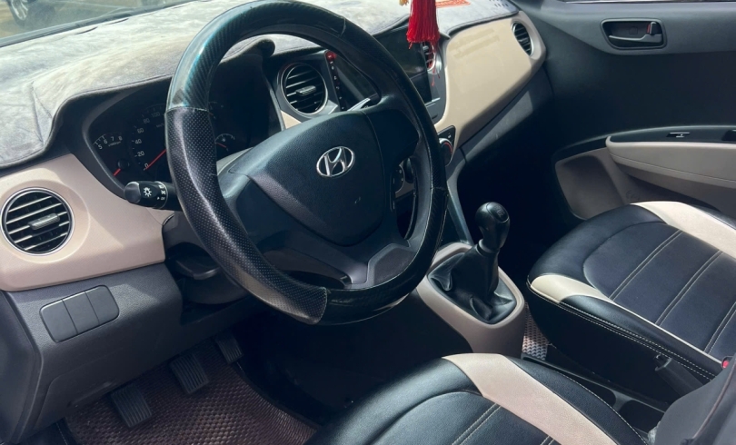Xe Grand I10 MT