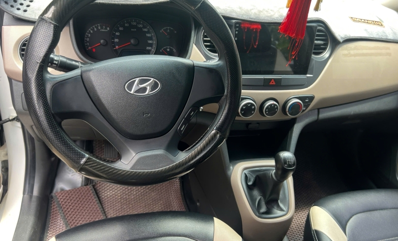 Xe Grand I10 MT