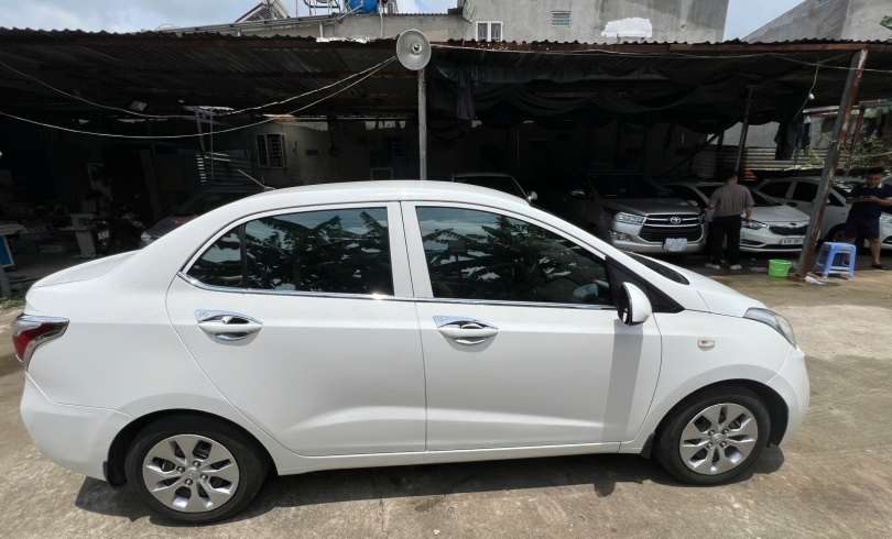 Xe Grand I10 MT