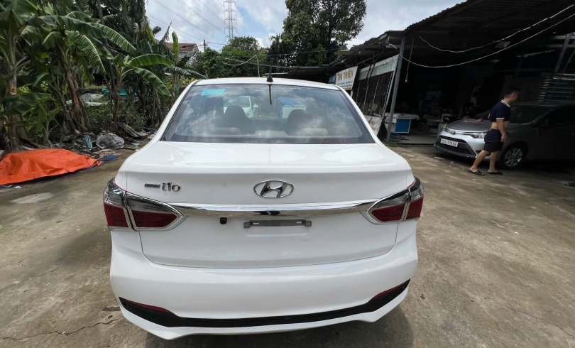 Xe Grand I10 MT Base